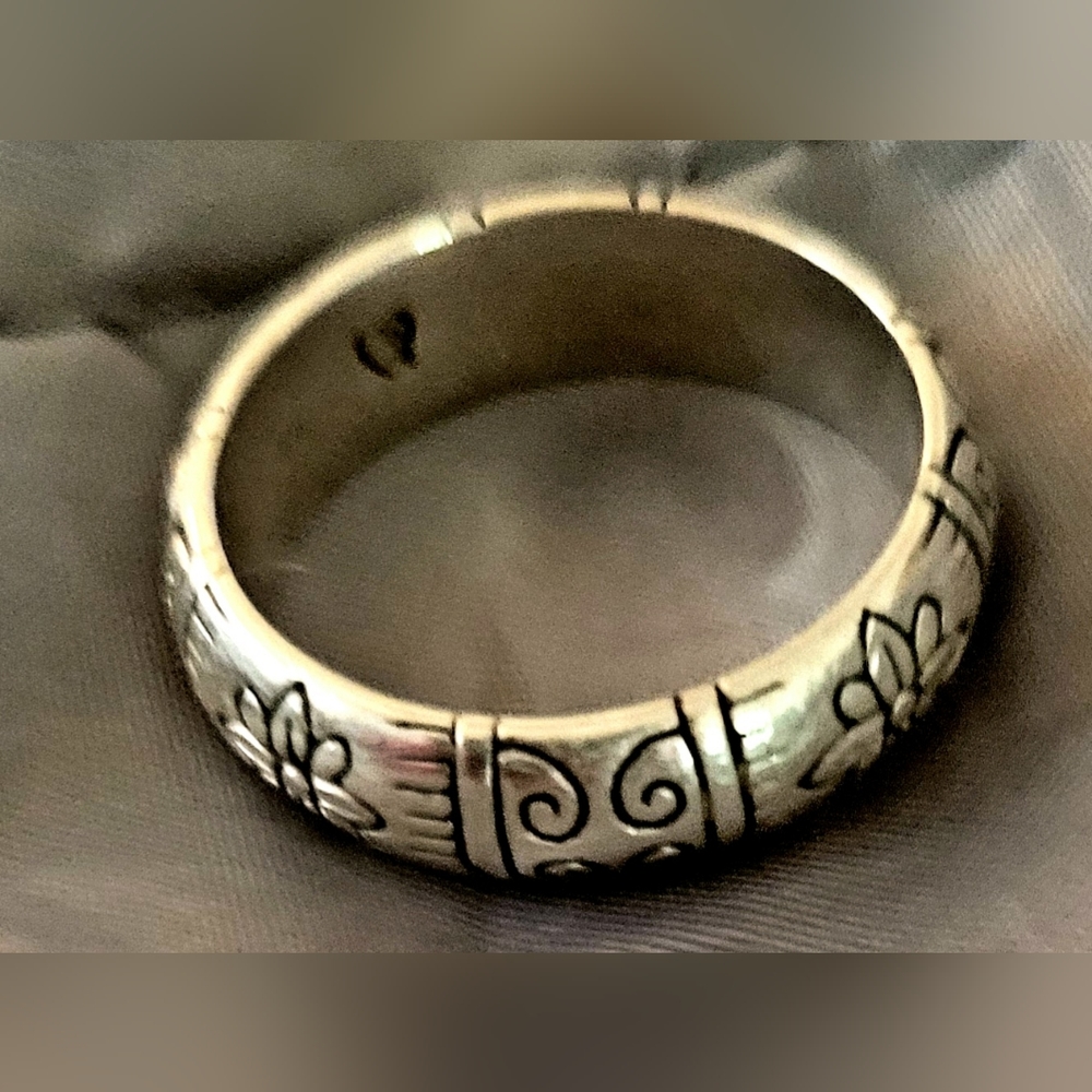 Vintage Brighton Ring (Size 8)